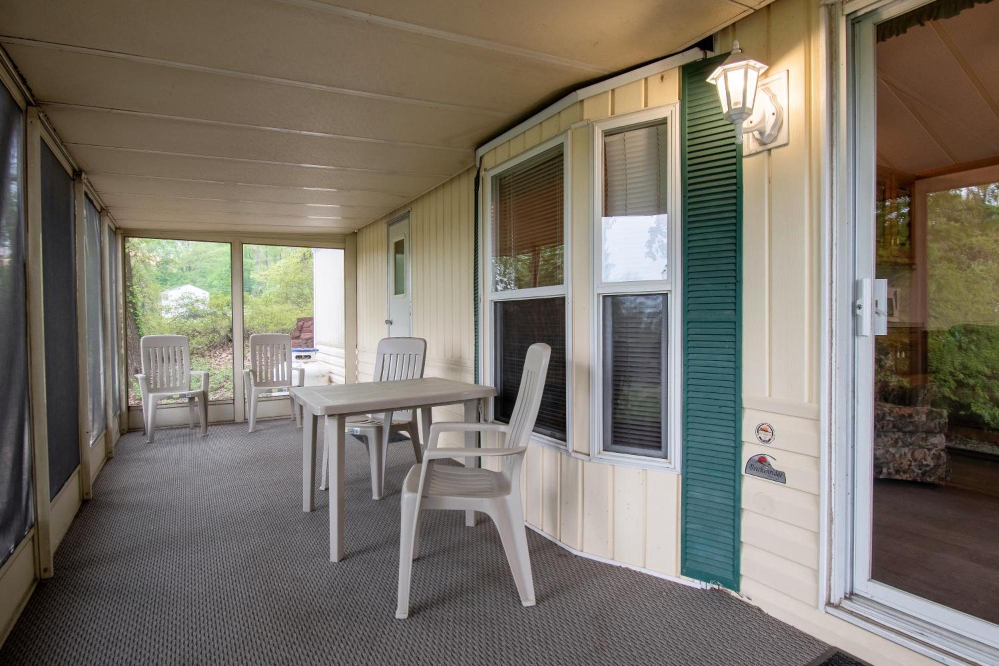 Spring Gulch Screened Park Model 6 Mount Airy Cameră foto